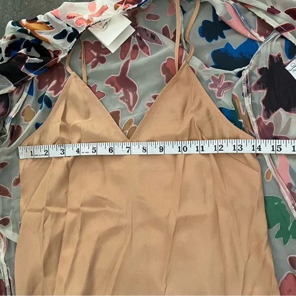 Women’s Shirt Set - Picture 5 of 9